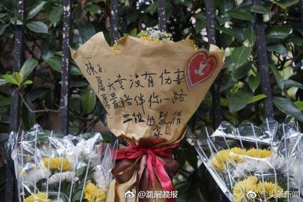 英超四大豪门强援有望同队，那不勒斯挑战国际米兰，剑指欧冠